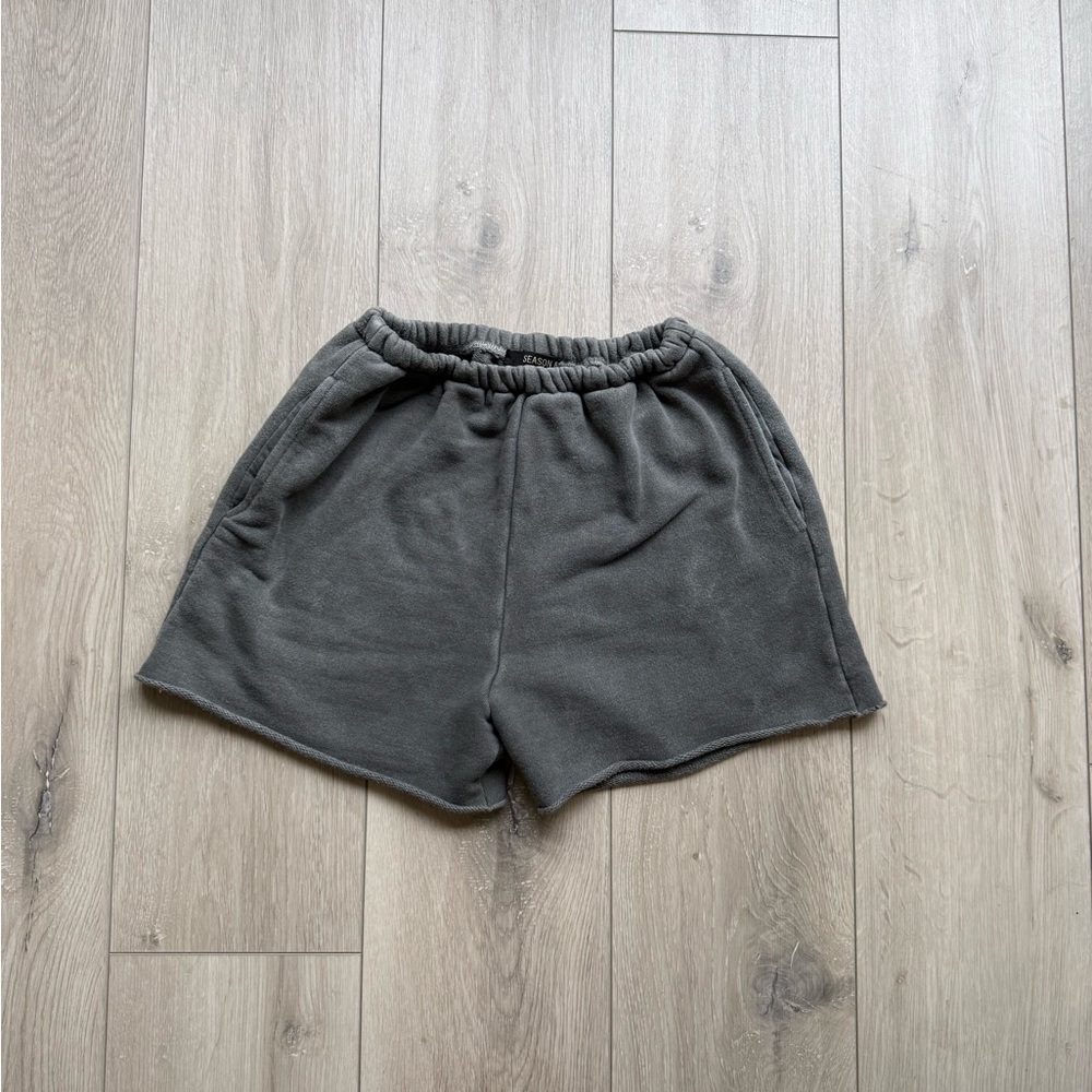 Yeezy Season 6 Authentic Taupe/Gray Cotton Mini Short. Size S - Picture 1 of 5